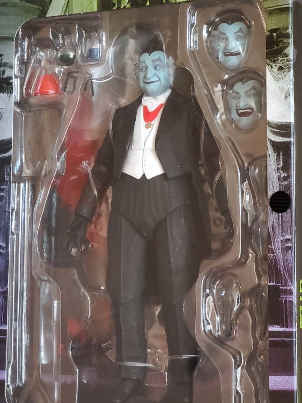 2025 NECA The Munsters Ultimate Grandpa Munster Action Figure - Picture 10 of 12